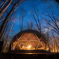 เต็นท์แกลมปิ้ง