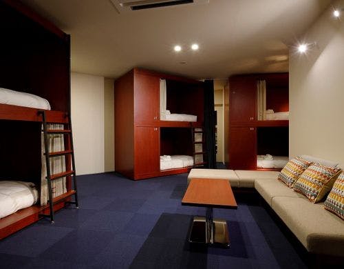 バンクグループ / 共用バスルーム