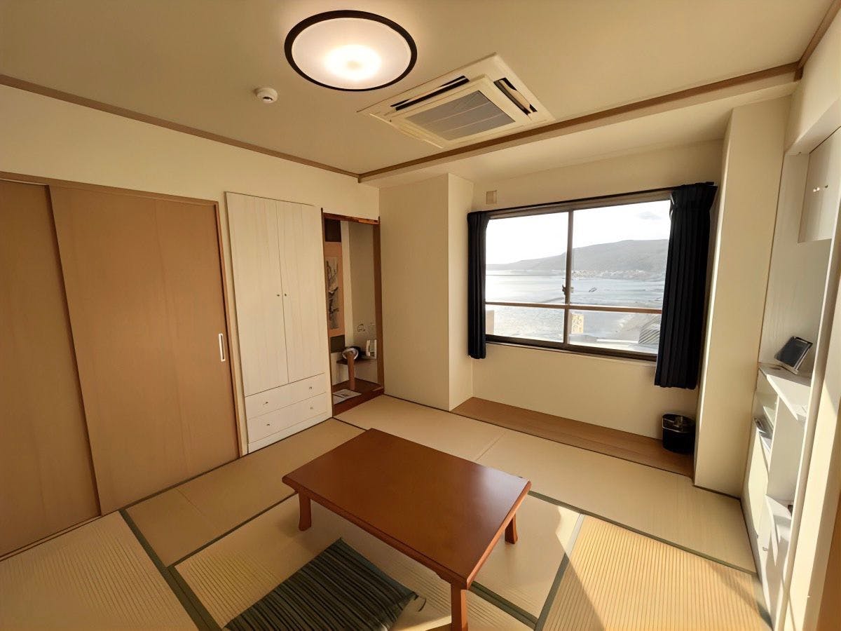 Livemax Resort Shiretoko Seafront (Formerly: Rausu no Yado Marumi)