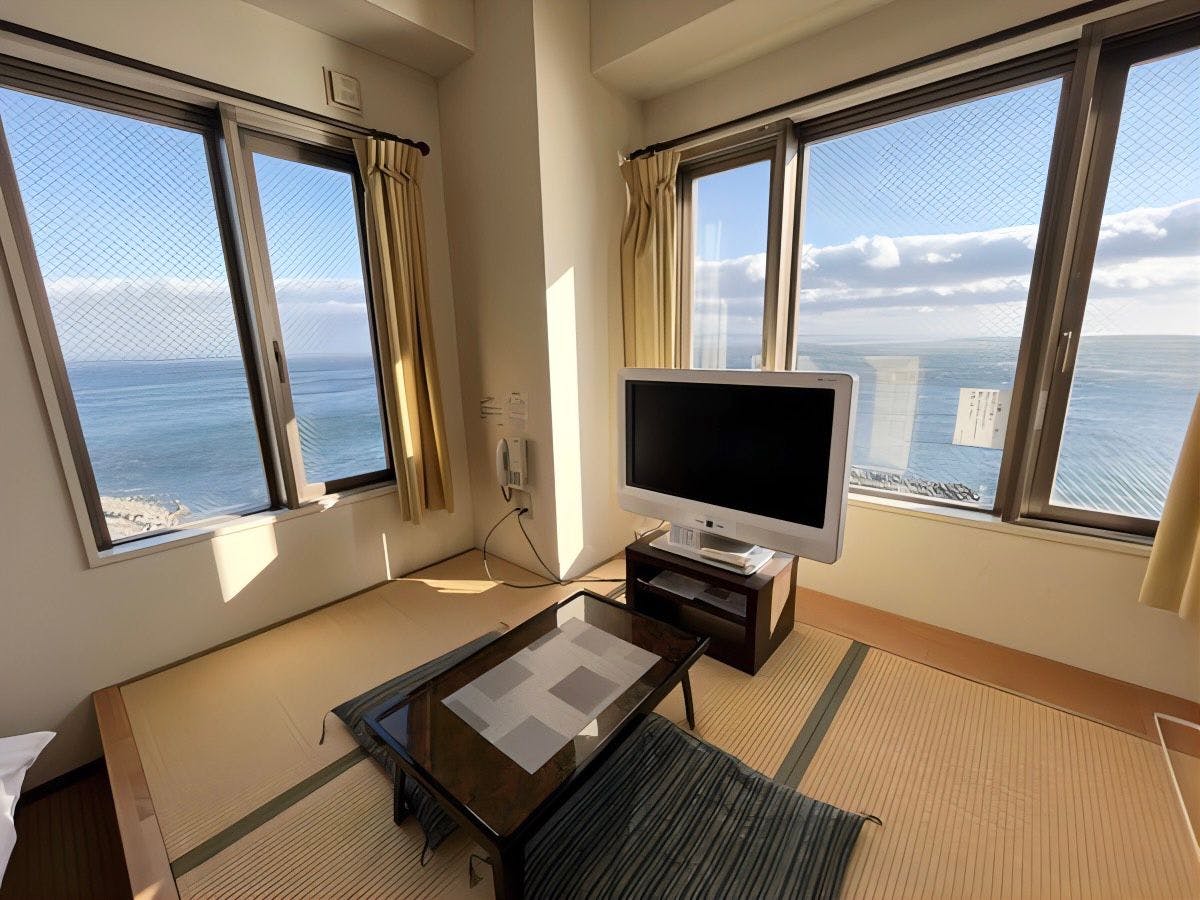 Livemax Resort Shiretoko Seafront (Formerly: Rausu no Yado Marumi)