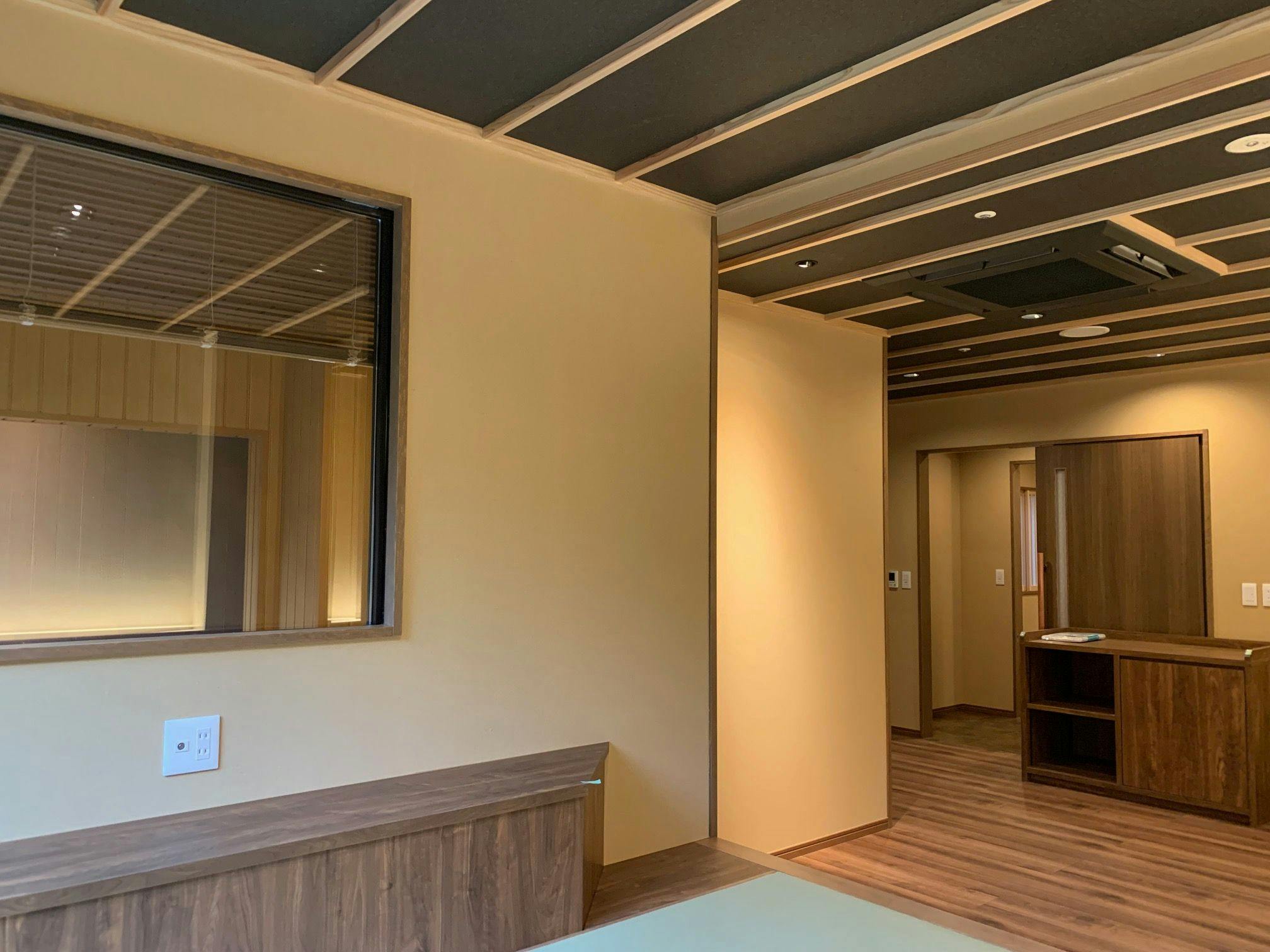 Omaki Onsen: A Secluded Hot Spring Inn Accessible by Boat