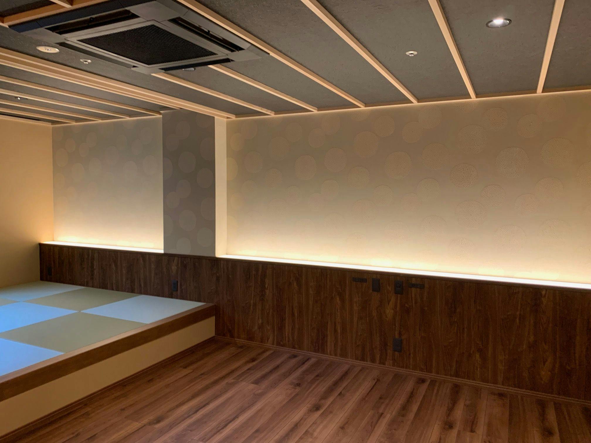 Omaki Onsen: A Secluded Hot Spring Inn Accessible by Boat