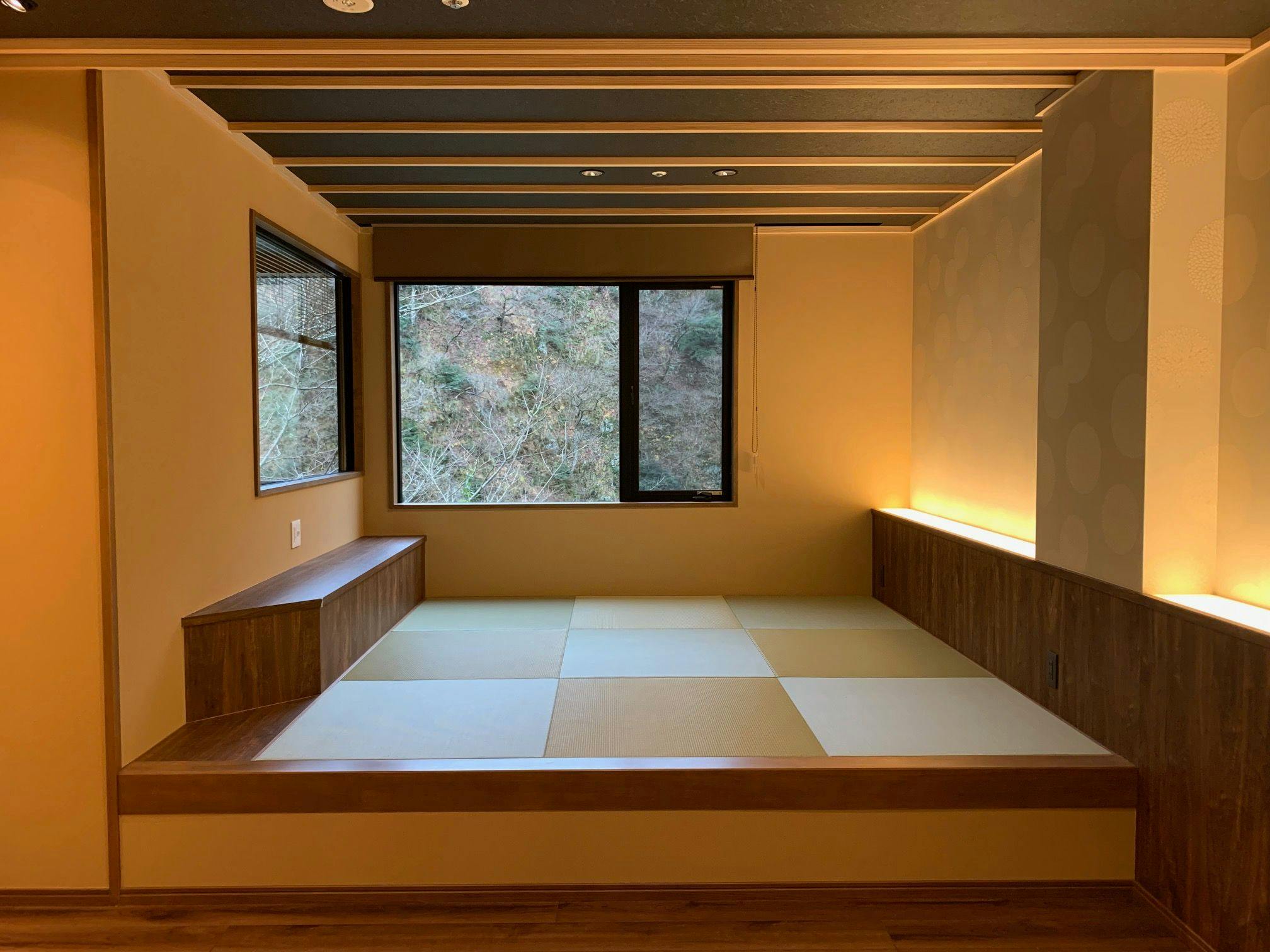 Omaki Onsen: A Secluded Hot Spring Inn Accessible by Boat