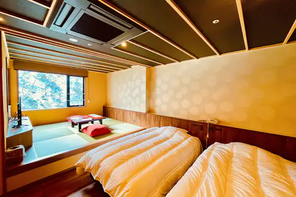 노천탕 딸린 화양실 내부 사진