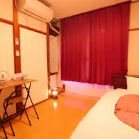 單人房【附淋浴、廁所、洗手台】