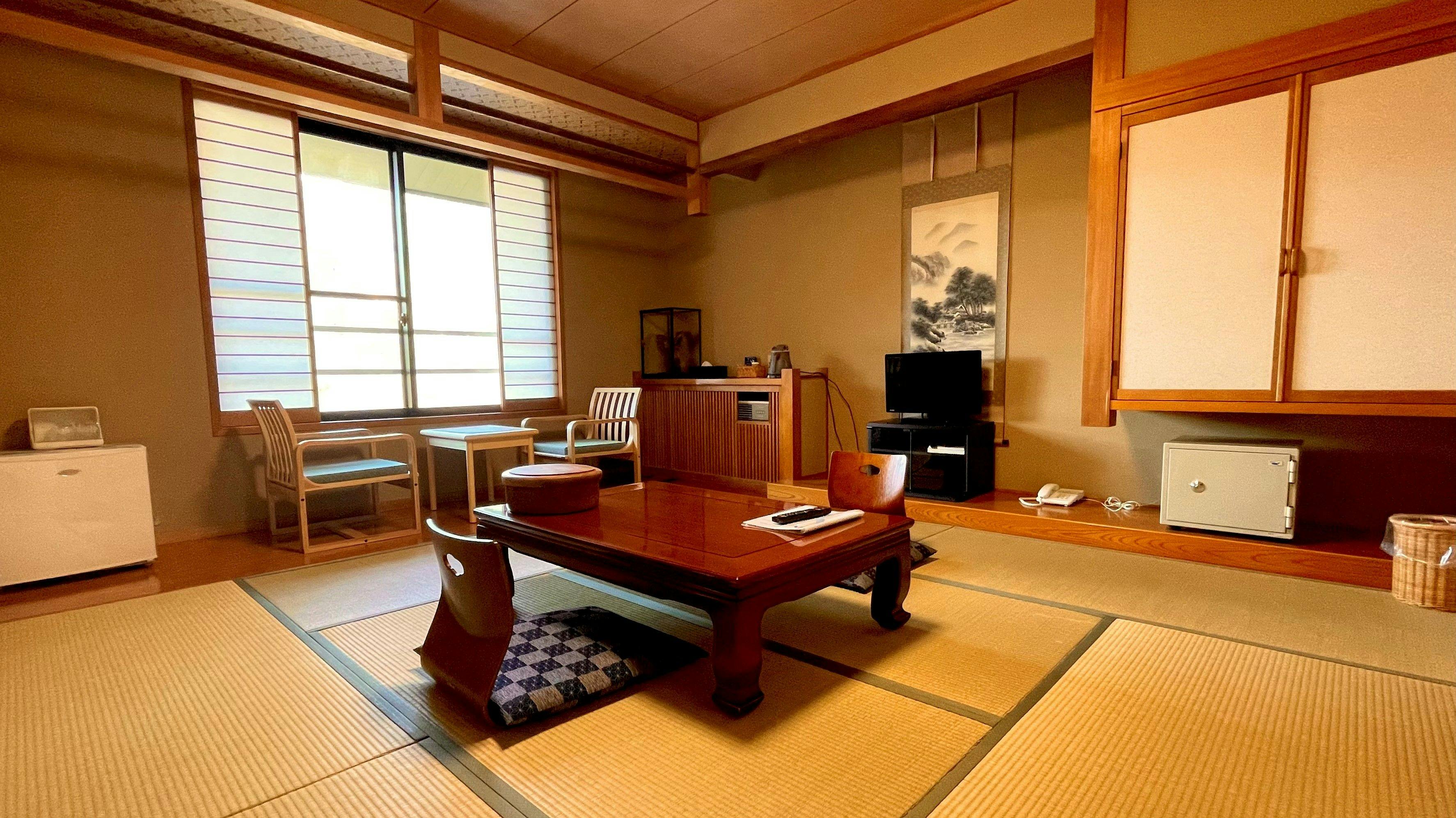 Nakanoyu Onsen Ryokan