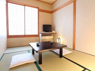 Nakanoyu Onsen Ryokan