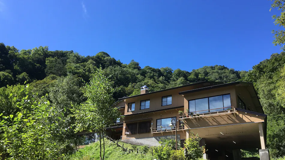 Nakanoyu Onsen Ryokan