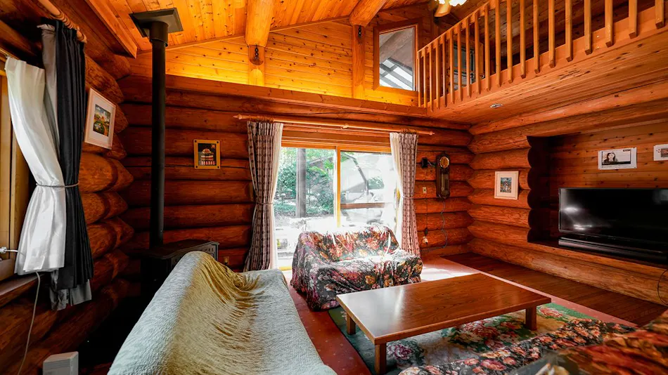 Rennes Karuizawa Vacation Villa