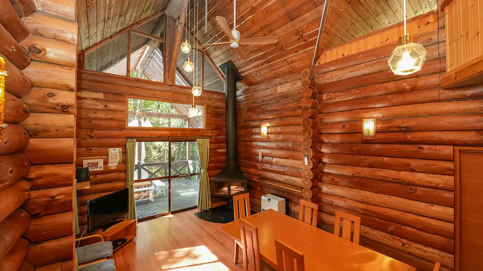 Rennes Karuizawa Vacation Villa