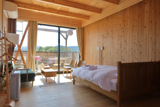 Circle Lodge (Capacity for 2 persons)