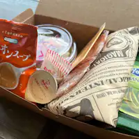 ชุดแซนด์วิชโบโลญญาและน้ำผลไม้