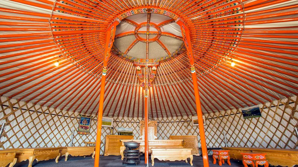 Kisakata Mongol Village Baigal