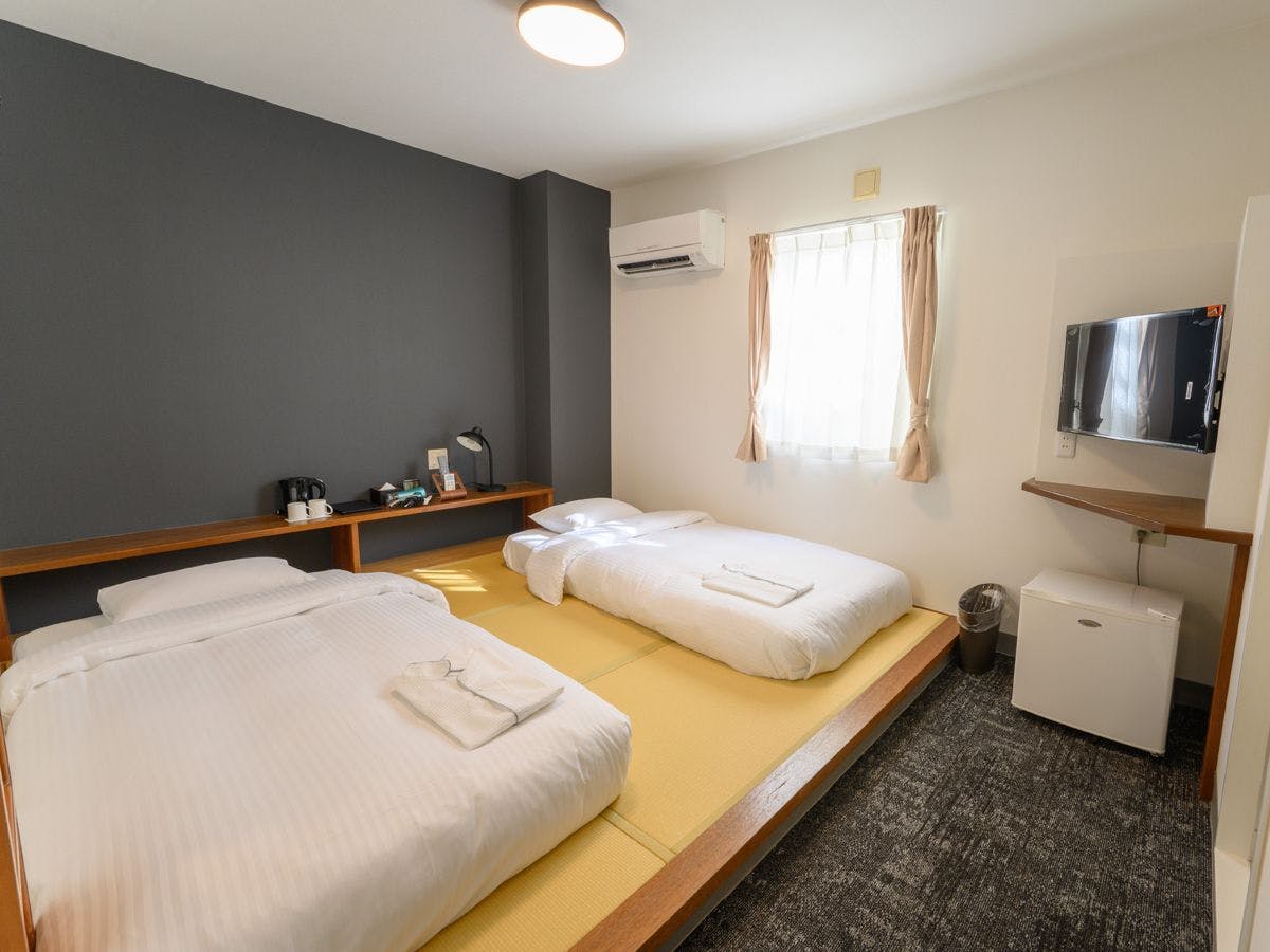 ห้องพักแบบญี่ปุ่นเตียงคู่ (ตัวอย่างห้องพัก)