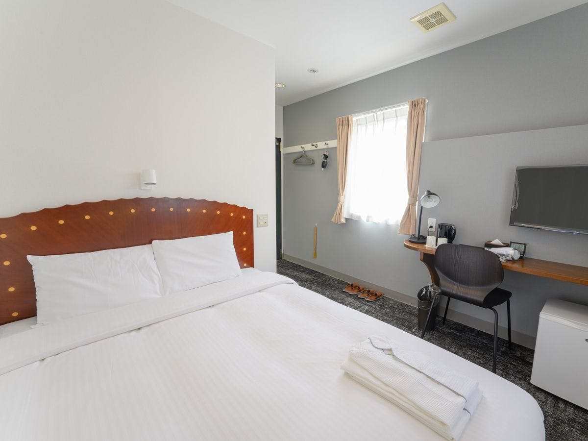 ดับเบิล (ตัวอย่างห้องพัก)