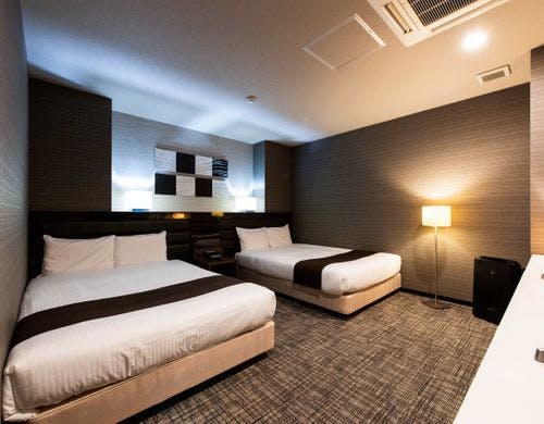 *デラックスツイン