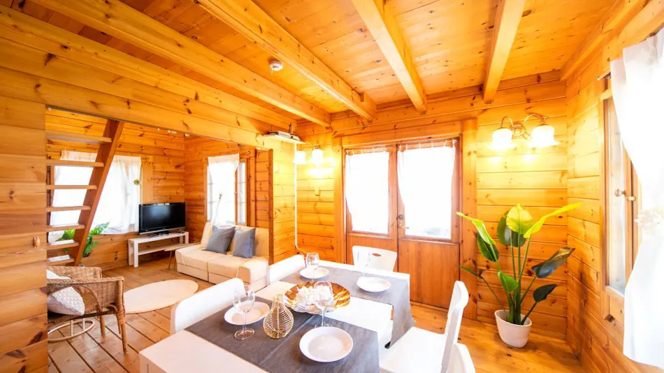 Awaji Seaside Log House in Goshiki