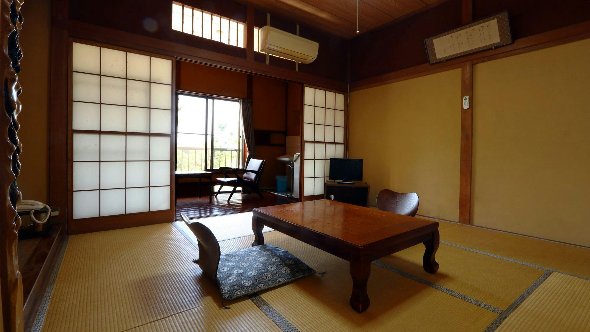 ห้องพัก_อาคารหลักชั้น 2_ห้องสไตล์ญี่ปุ่นขนาด 8 เสื่อทาทามิ ไม่มีห้องน้ำส่วนตัว_มัตสึคาเซ