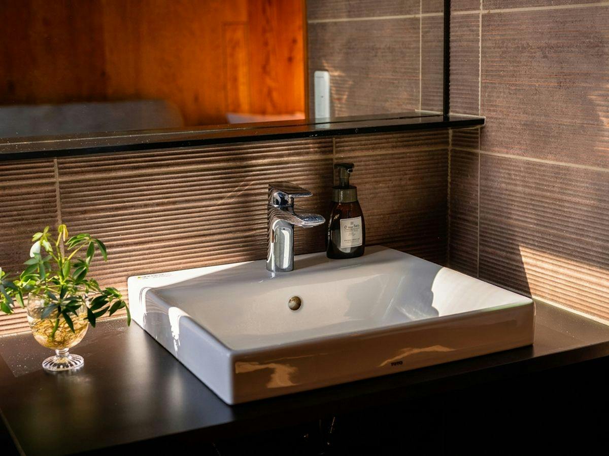 ArC LIFESTYLE SPACE & HOTEL