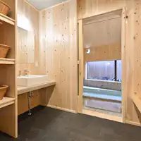 ห้องเปลี่ยนเสื้อผ้า