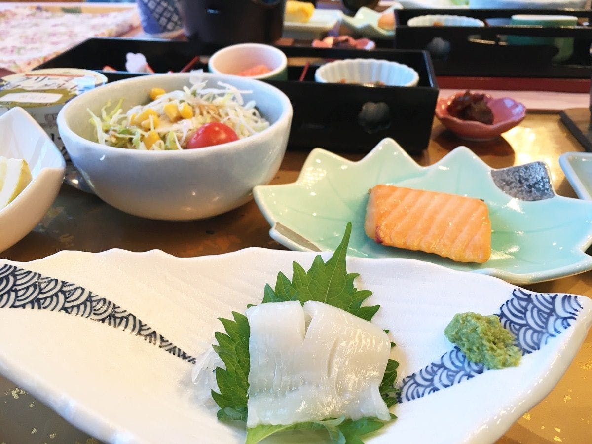 Kani to Katsugyo Ryori no Yado Kaifutei Teradomari Nihonkai