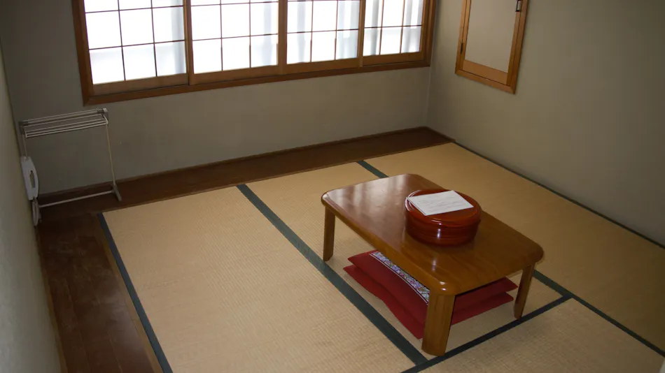 Business Ryokan Tomoe