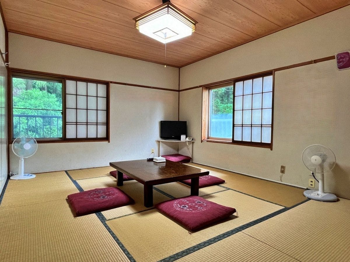 ห้อง 201 ห้องสไตล์ญี่ปุ่น 10 เสื่อทาทามิ