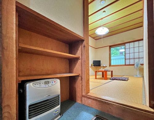 103号室・和室6畳 (3)