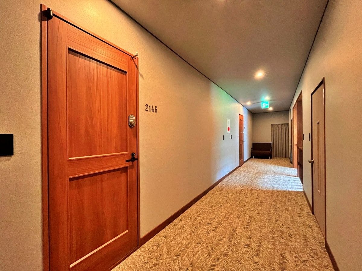 ซูพีเรีย - ทางเดิน (2)