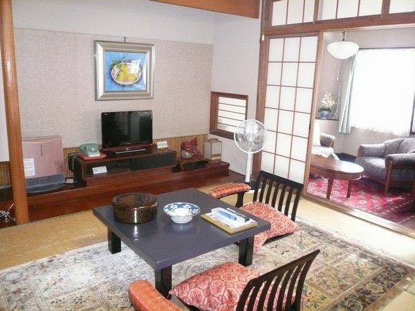 Hashimoto Inn