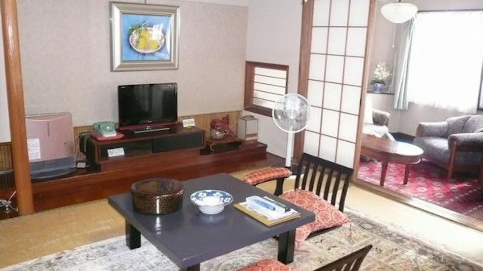 Hashimoto Inn