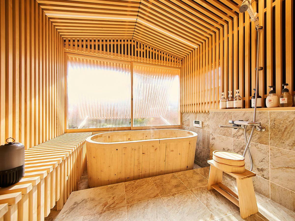 Himeji Castle’s back parlor-like　400-year-old inn ”Tetsu-juro”（former Oguni’s residence)