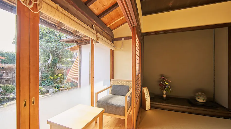 Himeji Castle’s back parlor-like 400-year-old inn ”Tetsu-juro”(former Oguni’s residence)