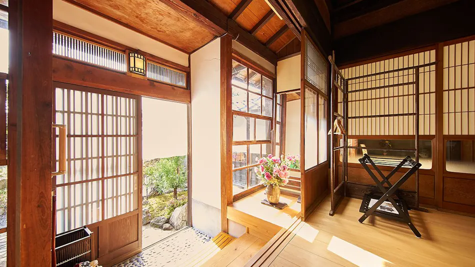 Himeji Castle’s back parlor-like 400-year-old inn ”Tetsu-juro”(former Oguni’s residence)