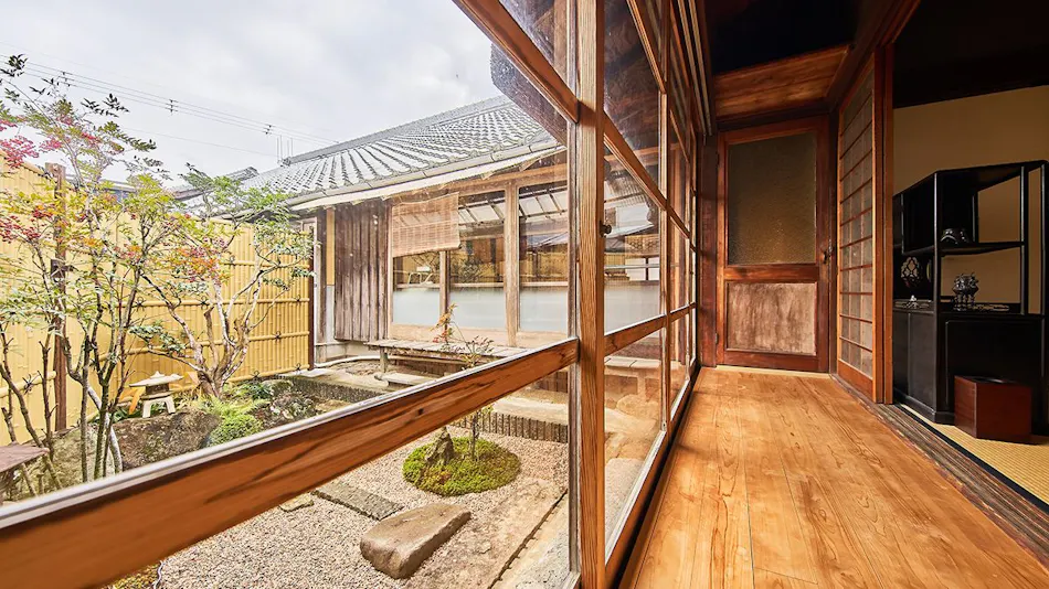 Himeji Castle’s back parlor-like 400-year-old inn ”Tetsu-juro”(former Oguni’s residence)