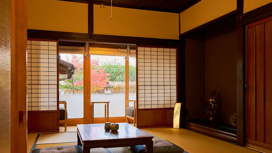 Himeji Castle’s back parlor-like 400-year-old inn ”Tetsu-juro”(former Oguni’s residence)