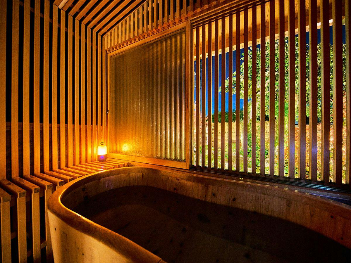 Himeji Castle’s back parlor-like　400-year-old inn ”Tetsu-juro”（former Oguni’s residence)