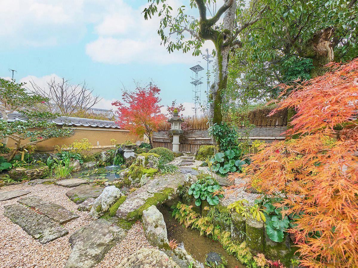 Himeji Castle’s back parlor-like　400-year-old inn ”Tetsu-juro”（former Oguni’s residence)