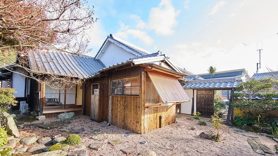 Himeji Castle’s back parlor-like 400-year-old inn ”Tetsu-juro”(former Oguni’s residence)