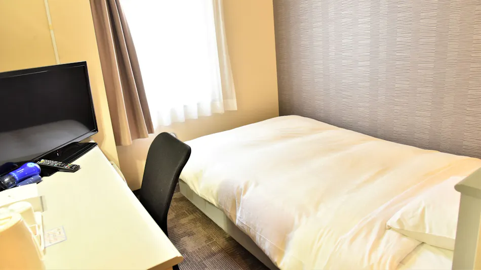 Hotel Abyss Matsuyama, Kencho-mae