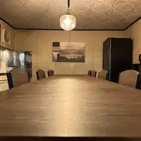 โต๊ะรับประทานอาหาร.