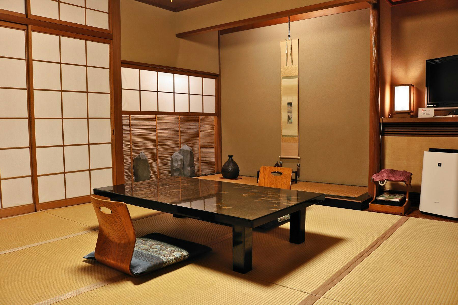 Kinosaki Onsen Tsutaya Ryokan