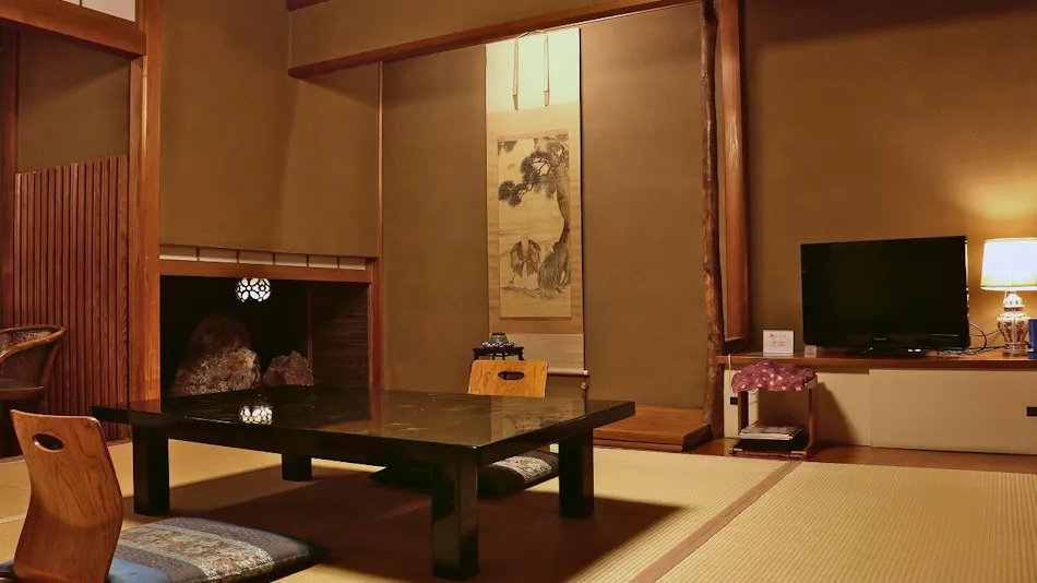 Kinosaki Onsen Tsutaya Ryokan