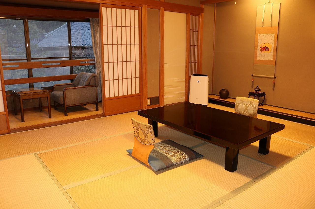 Kinosaki Onsen Tsutaya Ryokan
