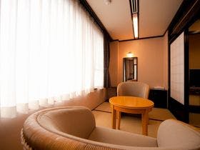 由布院ユウベルホテル