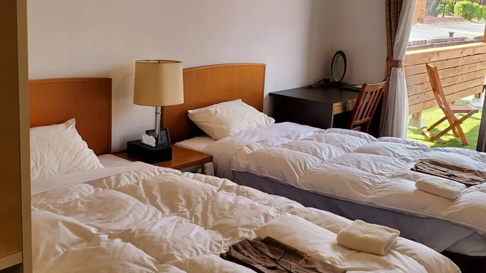 Yutaka Umi no Eki Tobishima-kan