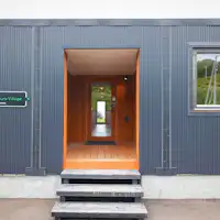 ยินดีต้อนรับสู่การเดินทางที่เหมือนการใช้ชีวิตในหมู่บ้านของเรา