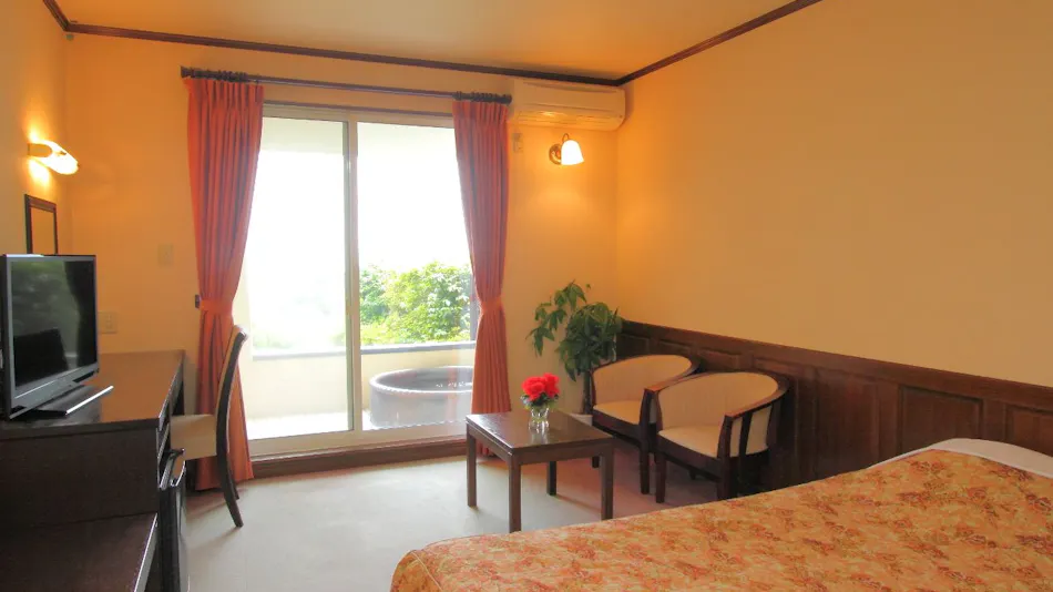 British Style Petit Hotel Queen's Suite