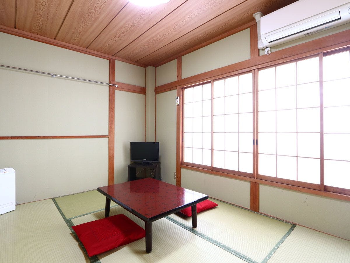 【Bilik】Bilik gaya Jepun 6 tatami di tingkat 2