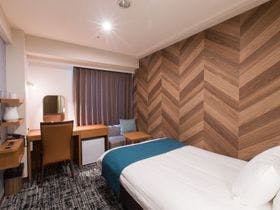 山崎製パン企業年金基金会館